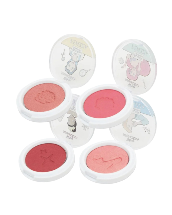 Blush compacto Fenzza Princesas Disney com embalagem decorada e tom rosado com brilho.