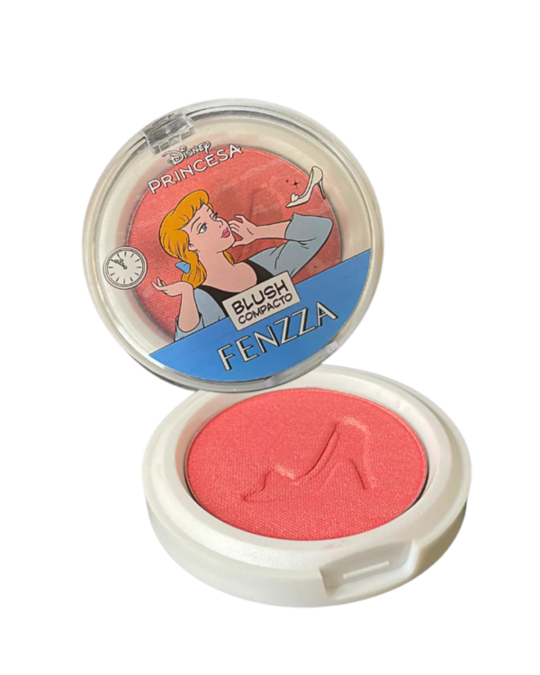 Blush compacto Fenzza Princesas Disney com embalagem decorada e tom rosado com brilho.